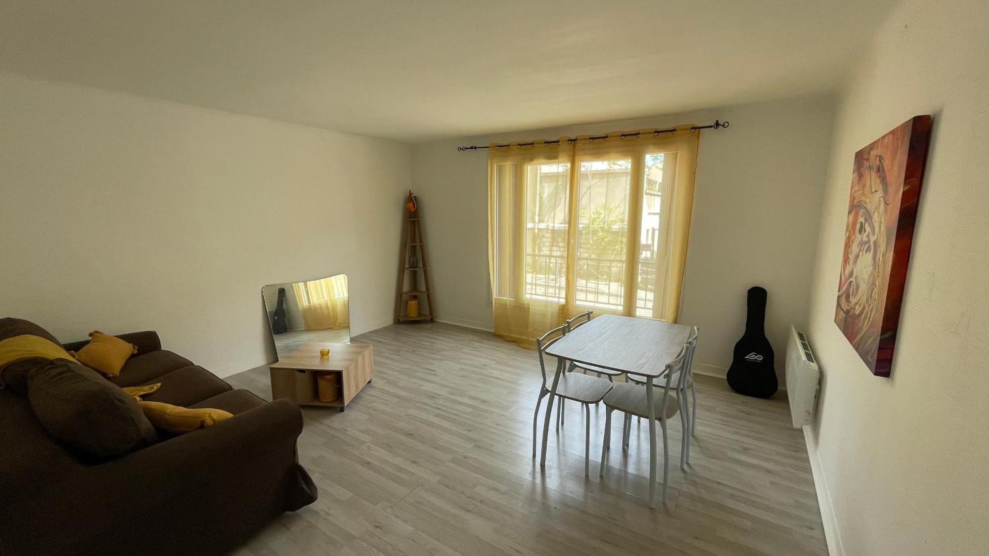 Apartment Proche Centre-ville Et Calme