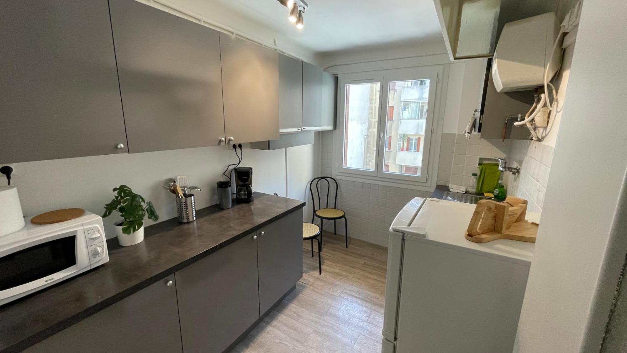 Appartement Proche Centre-ville Et Calme *
